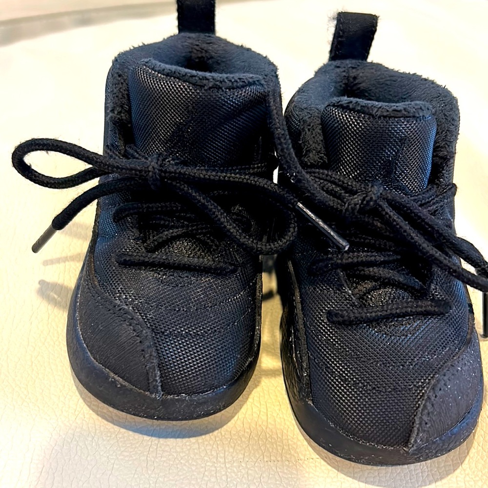 Air Jordan 12 Retro TD 'Black Taxi'
 Black,  Size 5 c
